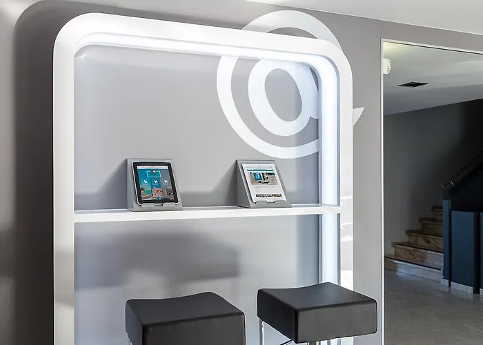 Rocamar Exclusive & - Adults Only Отель Албуфейра